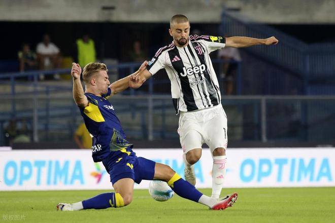 星空体育app-关于转折点！尤文图斯单刀错失，欧超杯今晚攻防权衡，气氛紧张，身体对抗强度拉满的信息