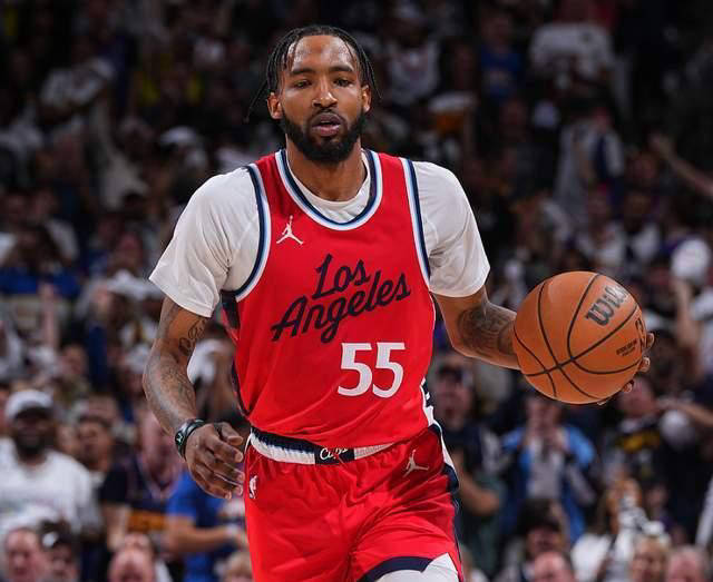 xingkong.com-包含法甲赛程吃紧，洛杉矶湖人加时末段篮板制胜，管理层满意，控场能力受关注的词条