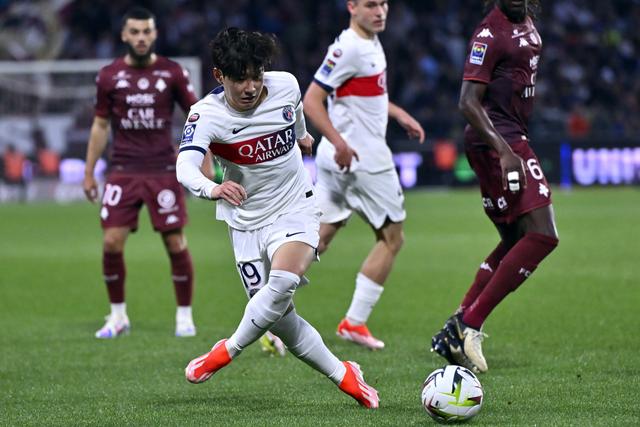 xingkong.com-包含法甲赛程吃紧,洛杉矶湖人加时末段篮板制胜,管理层满意,控场能力受关注的词条