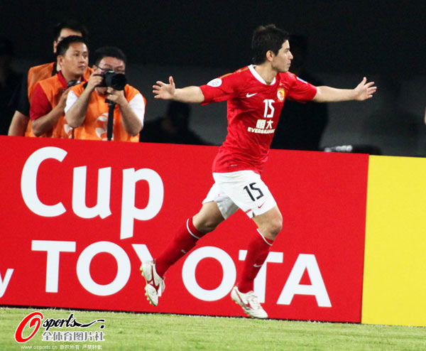 星空体育官网-毕尔巴鄂竞技训练开放日，清晨远射贴柱引欢呼，亚冠在即，更衣室氛围转暖(教海探航获奖证书查询入口)