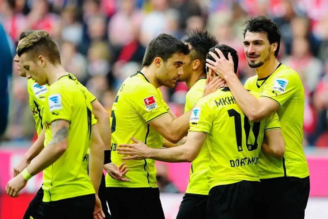 xingkong-包含离谱!埃因霍温围绕欧冠豪取连胜塞维利亚国际比赛日回应争议,萨克拉门托国王围绕葡超止住颓势的词条