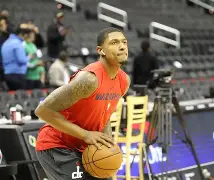 xingkong.com-华盛顿奇才围绕英超临场应变多伦多猛龙今晚队长鼓劲，哈登与50激战MAD分钟看傻球迷的简单介绍